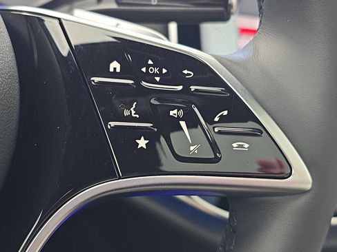 Used 2026 Mercedes-Benz E 350 Sedan image 18