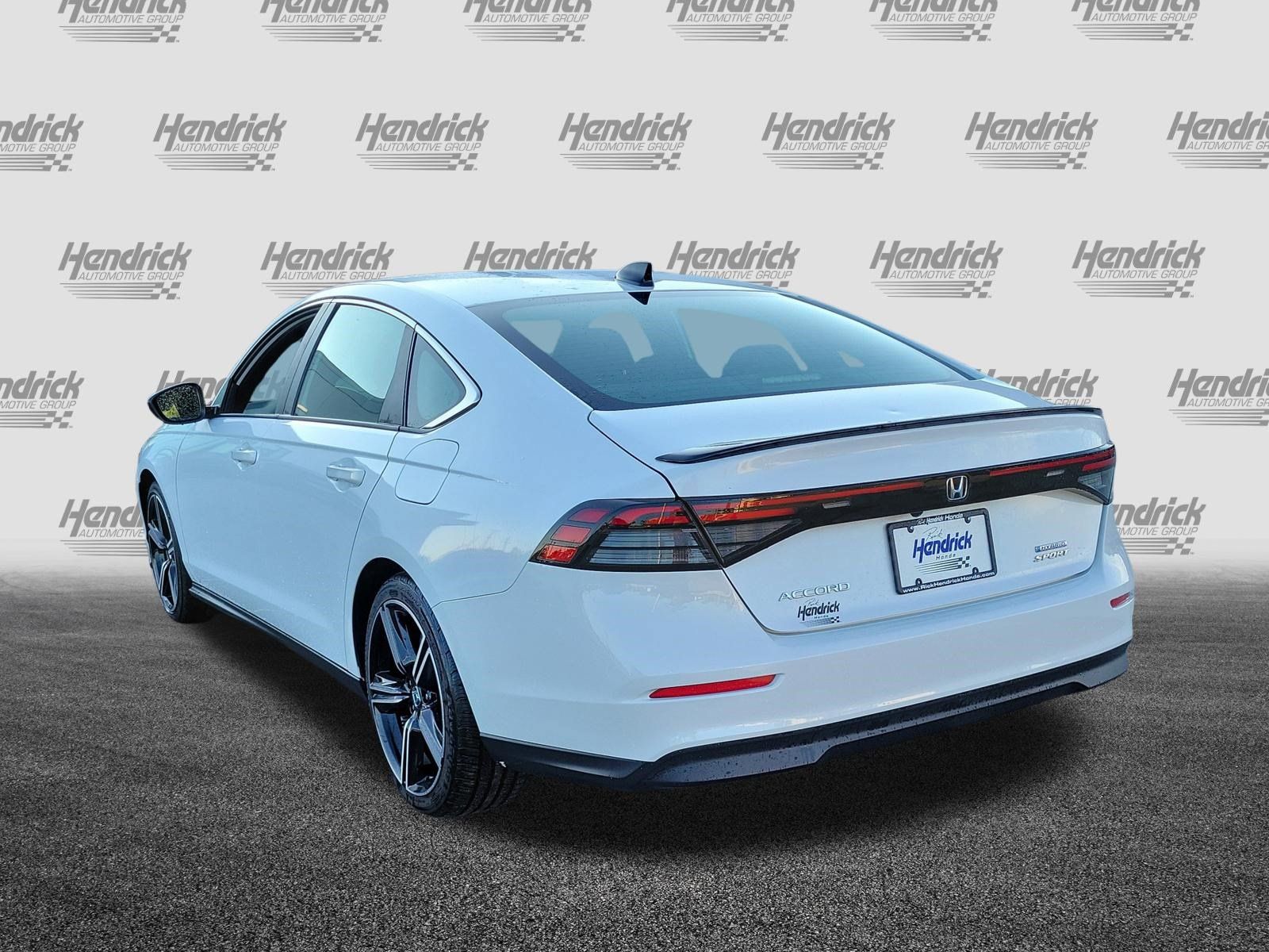 Used 2023 Honda Accord Sport image 5