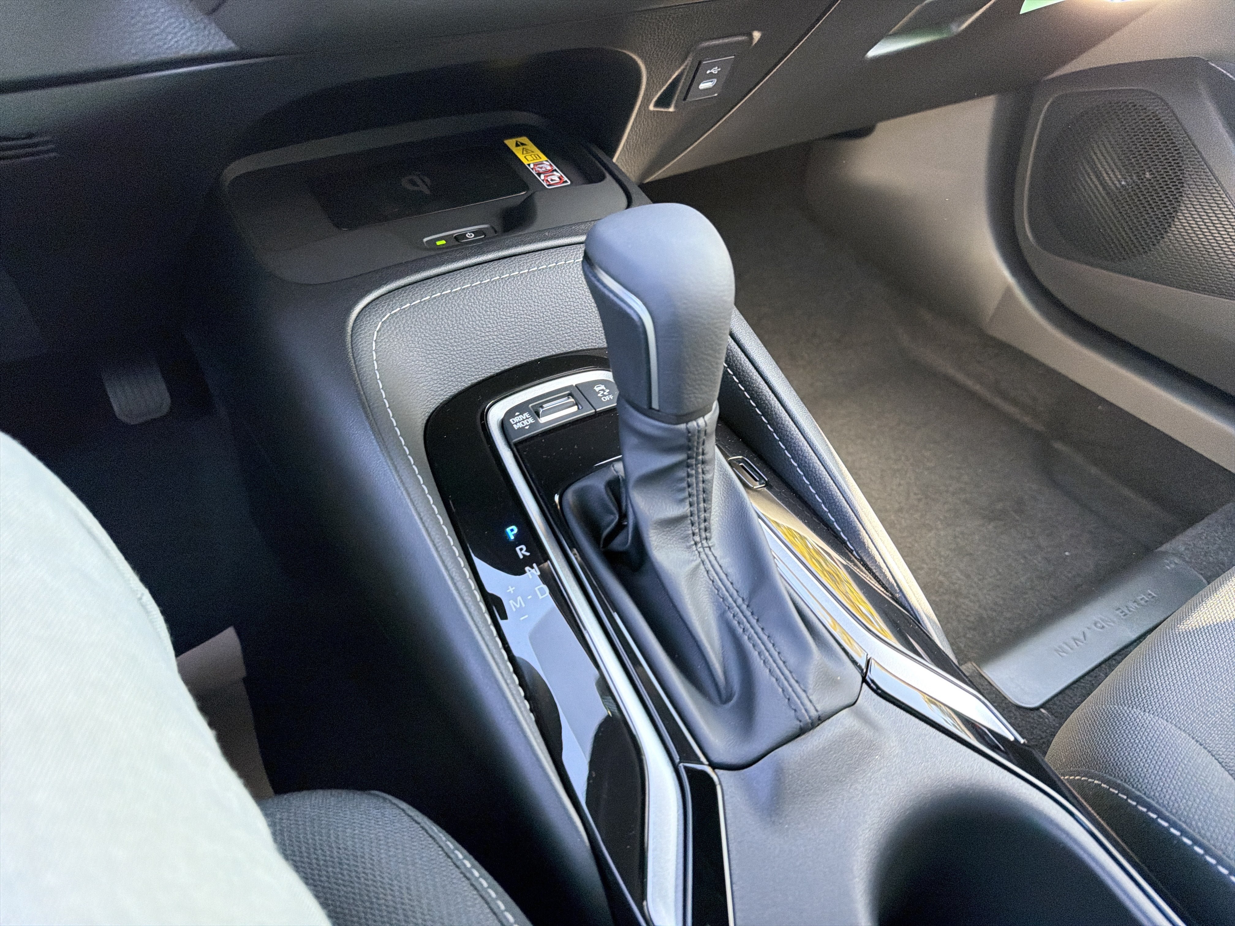 New 2027 Toyota Corolla SE FWD image 19