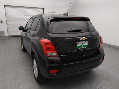 Used 2021 Chevrolet Trax LS w/ Tint and Cruise Package FWD image 6
