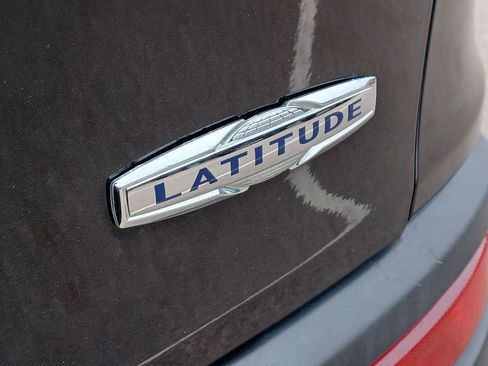 Used 2015 Jeep Cherokee Latitude image 7