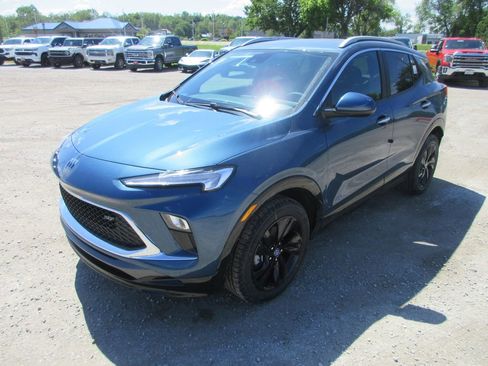 New 2026 Buick Encore GX Sport Touring AWD/4WD image 9