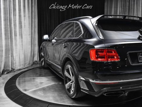 Used 2017 Bentley Bentayga AWD/4WD image 52
