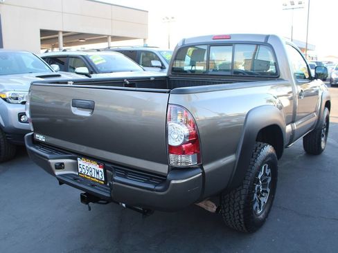 Used 2010 Toyota Tacoma 4x4 Regular Cab w/ Enhancement Pkg image 7
