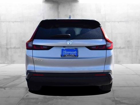 Used 2025 Honda CR-V EX image 6