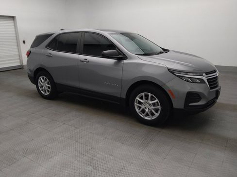 Used 2024 Chevrolet Equinox LS w/ LS Convenience Package FWD image 11