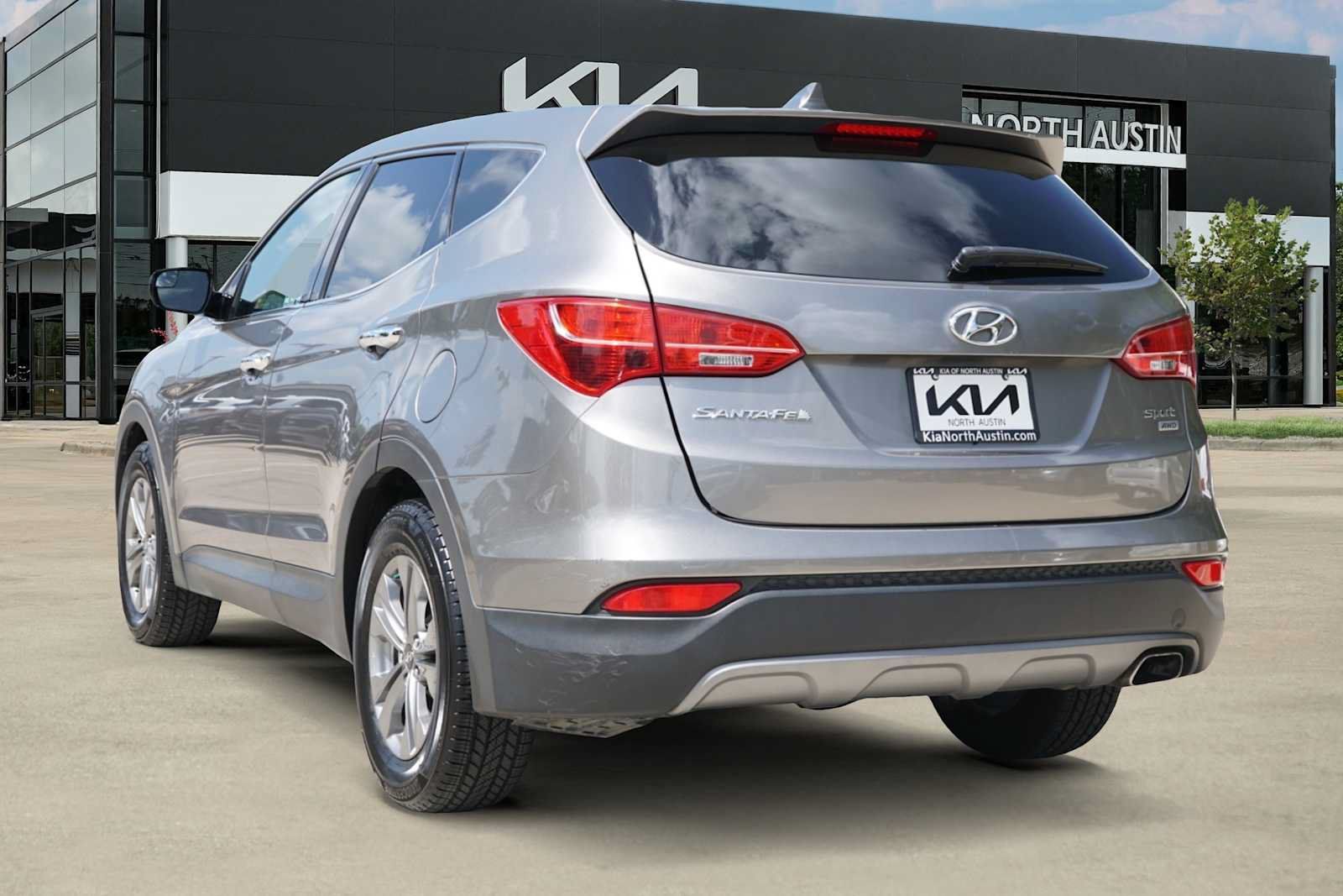 Used 2015 Hyundai Santa Fe Sport AWD/4WD image 3