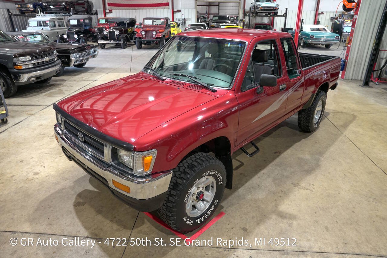 Used 1993 Toyota Pickup Deluxe AWD/4WD image 15
