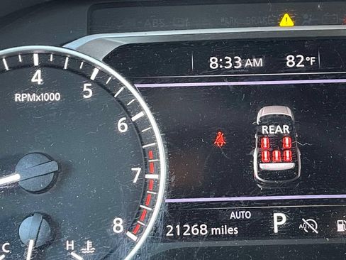 Used 2025 Nissan Pathfinder Rock Creek AWD/4WD image 25