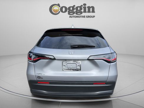 Certified 2023 Honda HR-V LX image 4