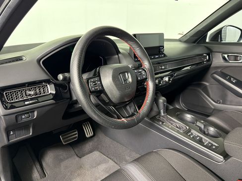 Used 2025 Honda Civic Sport image 3