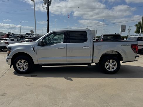 Used 2025 Ford F150 XLT w/ Equipment Group 301A Standard AWD/4WD image 7