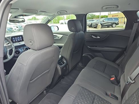 Used 2021 Chevrolet Blazer LT FWD image 23