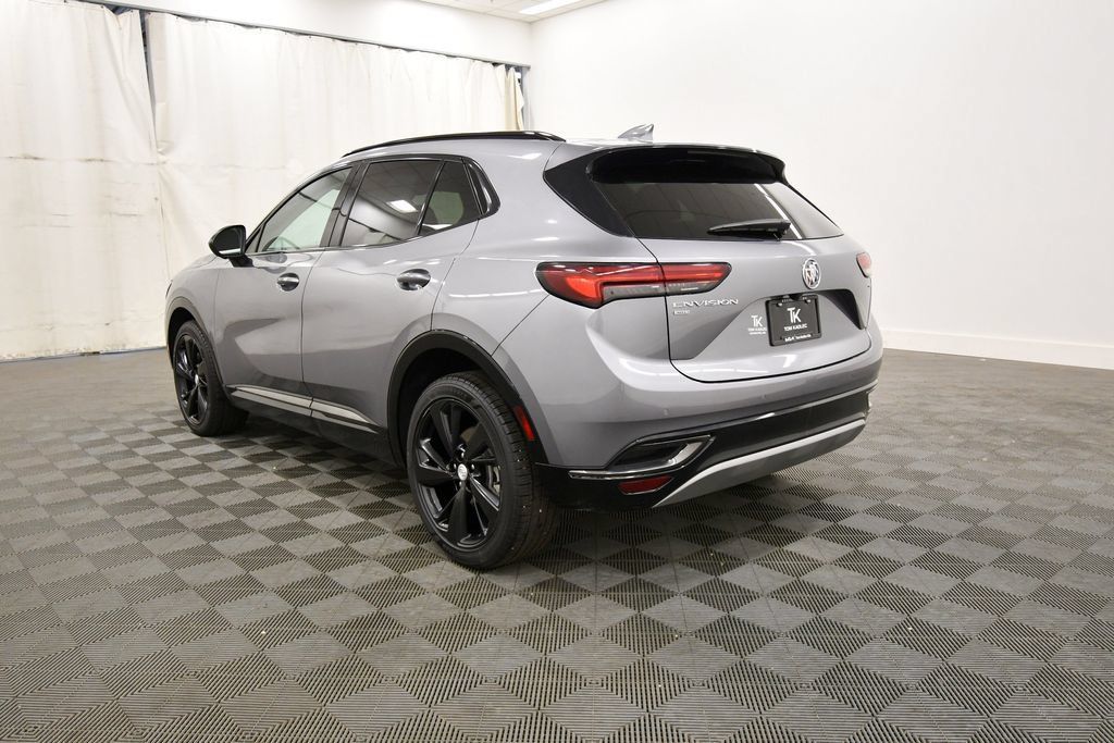 Used 2021 Buick Envision Essence w/ Technology Package I AWD/4WD image 5
