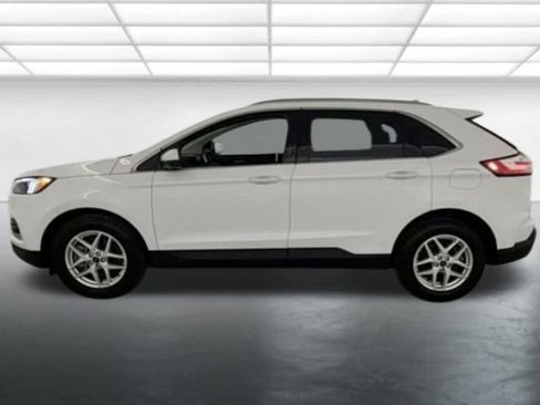 Used 2022 Ford Edge SEL w/ Convenience Package image 5