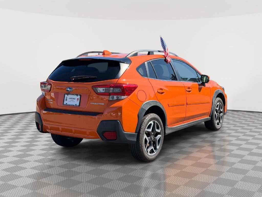 Used 2020 Subaru Crosstrek 2.0i Limited w/ Moonroof Package w/Navigation AWD/4WD image 3