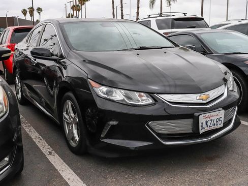 Used 2016 Chevrolet Volt LT w/ Comfort Package FWD image 18