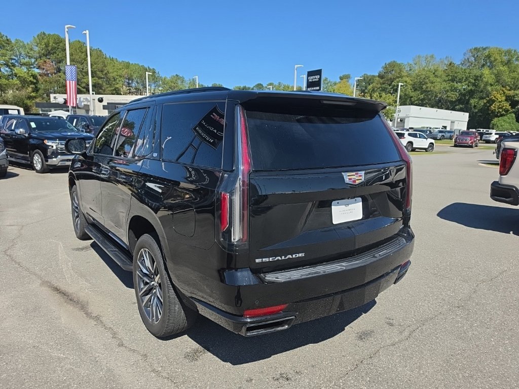 Used 2023 Cadillac Escalade Sport AWD/4WD image 5