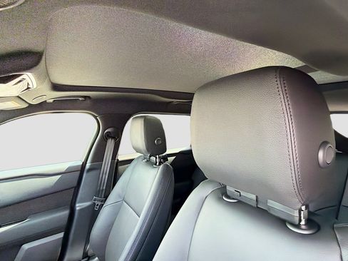 New 2026 Land Rover Range Rover Velar Dynamic SE image 27