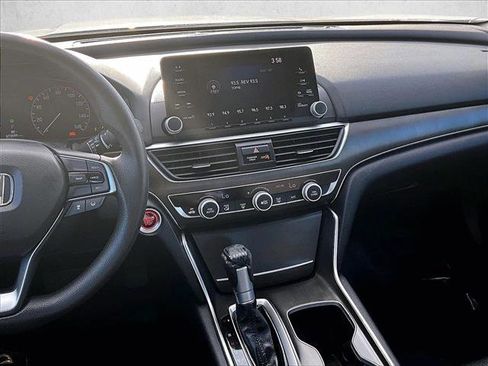 Used 2019 Honda Accord LX image 8