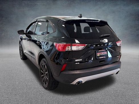 Used 2021 Ford Escape SE w/ Cold Weather Package AWD/4WD image 10