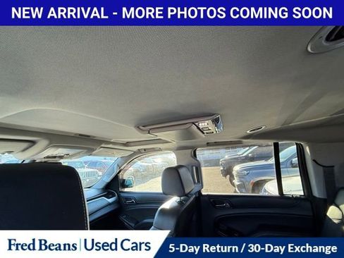 Used 2020 Chevrolet Suburban LT image 16