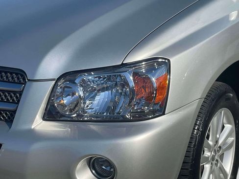 Used 2006 Toyota Highlander 4WD Hybrid image 7