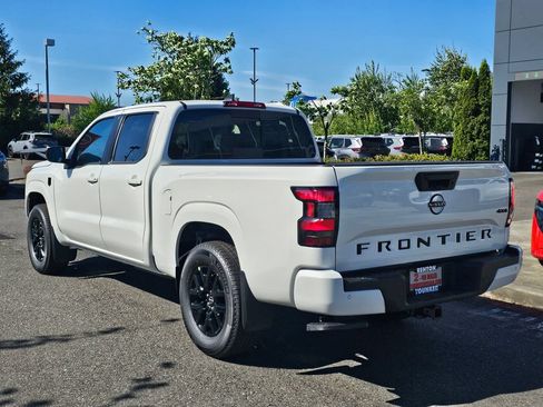 New 2026 Nissan Frontier SV w/ All-Weather Content Package AWD/4WD image 7