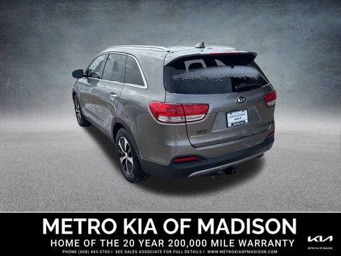 Used 2016 Kia Sorento EX w/ EX Touring Package image 4