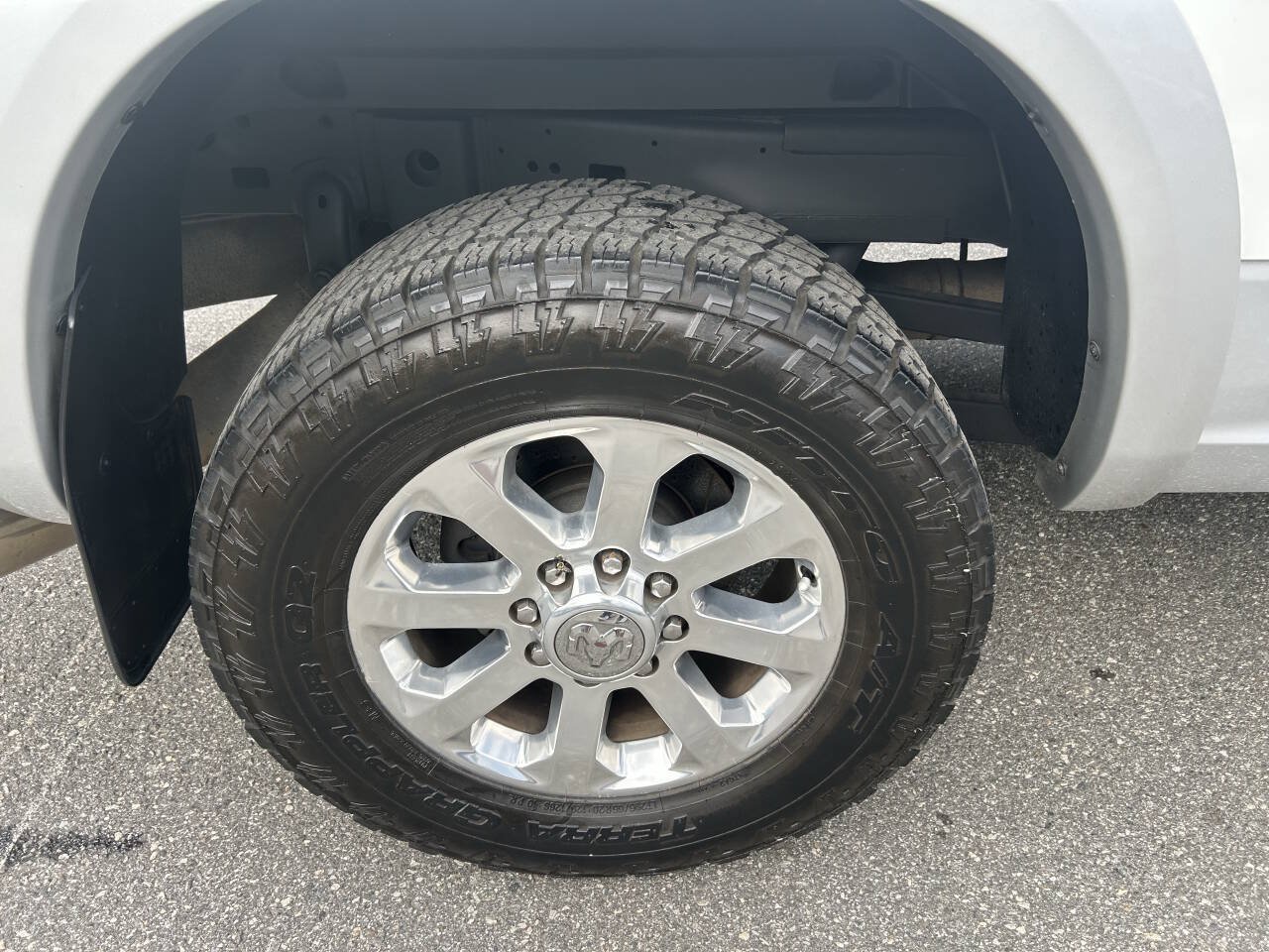 Used 2015 RAM 2500 Laramie w/ Convenience Group AWD/4WD image 11