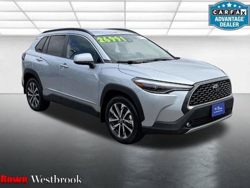 Used 2022 Toyota Corolla Cross XLE AWD/4WD image 1