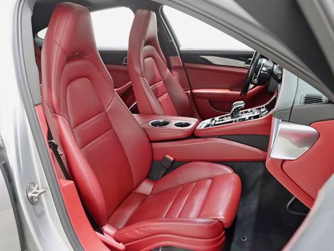 Used 2017 Porsche Panamera 4S AWD/4WD image 29