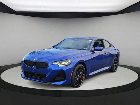 Used 2026 BMW 230i xDrive Coupe w/ Premium Package AWD/4WD image 4