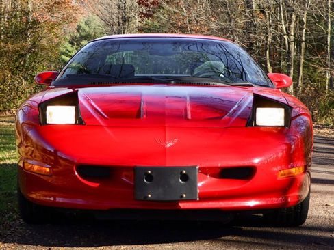 Used 1997 Pontiac Firebird Coupe w/ Opt Pkg RWD image 15