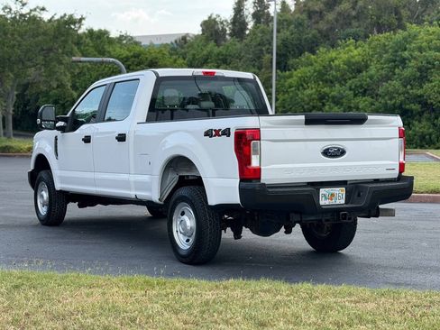 Used 2017 Ford F250 XL w/ Power Equipment Group AWD/4WD image 9