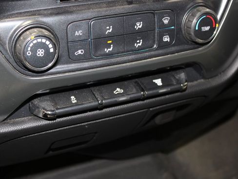 Used 2017 Chevrolet Silverado 2500 LT image 30