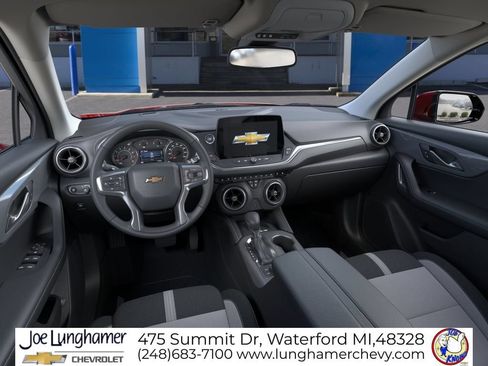 New 2026 Chevrolet Blazer LT w/ Convenience Package FWD image 17