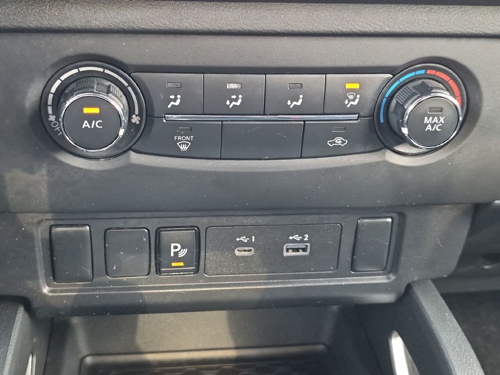 Used 2025 Nissan Frontier SV RWD image 20