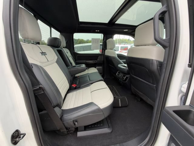 Used 2023 Ford F150 Lightning Platinum AWD/4WD image 10