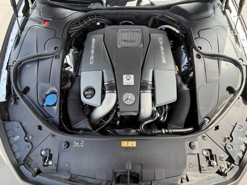 Used 2017 Mercedes-Benz S 63 AMG 4MATIC Cabriolet image 31