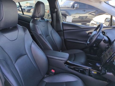 Used 2022 Toyota Prius Prime XLE FWD image 20