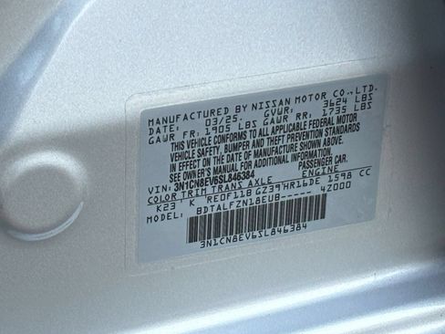 Used 2025 Nissan Versa SV FWD image 28