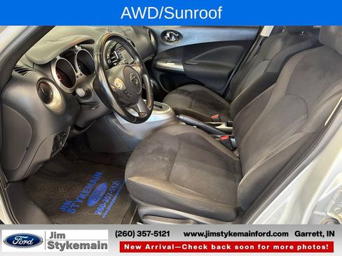 Used 2015 Nissan Juke SV w/ Technology Package AWD/4WD image 17