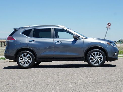 Used 2015 Nissan Rogue SL w/ SL Premium Package AWD/4WD image 6