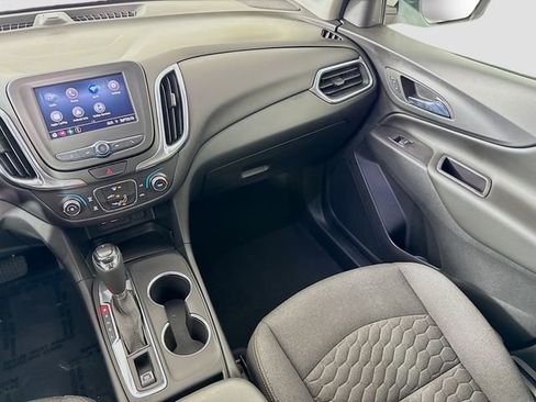Used 2021 Chevrolet Equinox LT image 24