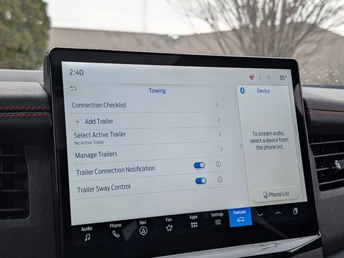 Used 2022 Ford Expedition Limited image 26