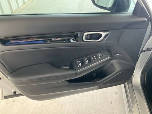 Certified 2023 Honda Civic Touring image 5
