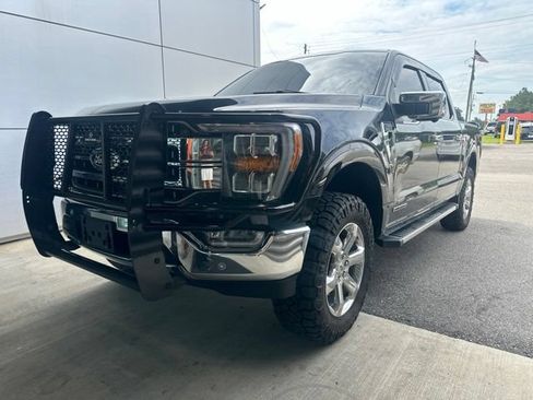 Used 2023 Ford F150 Lariat w/ Trailer Tow Package AWD/4WD image 11