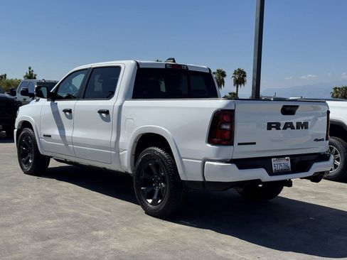 Used 2025 RAM 1500 Big Horn AWD/4WD image 4