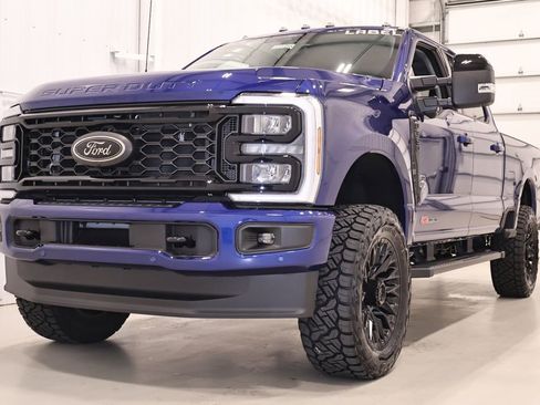 New 2026 Ford F350 Lariat w/ Black Appearance Package AWD/4WD image 5